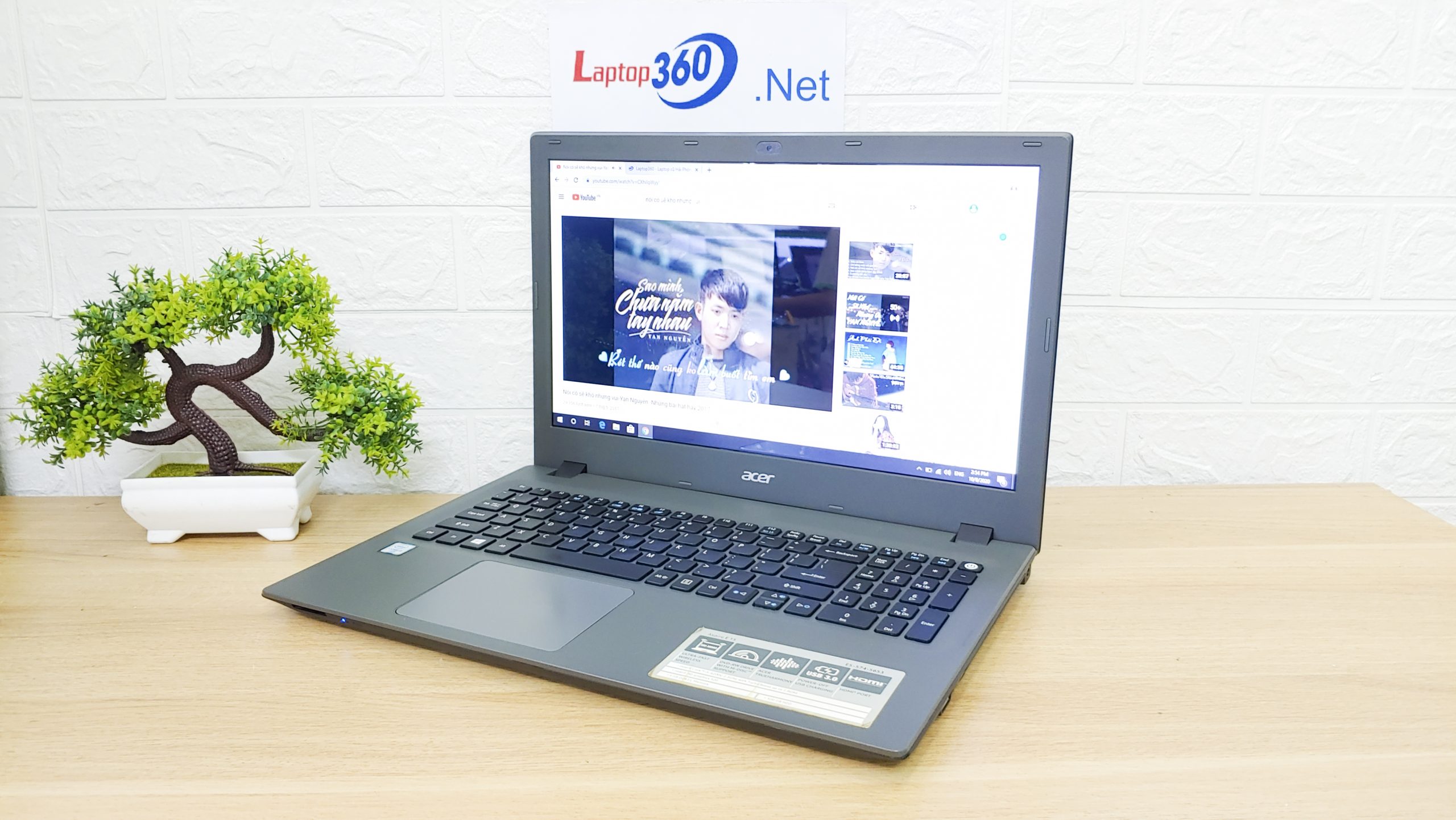 Laptop Acer Aspire E5 574
