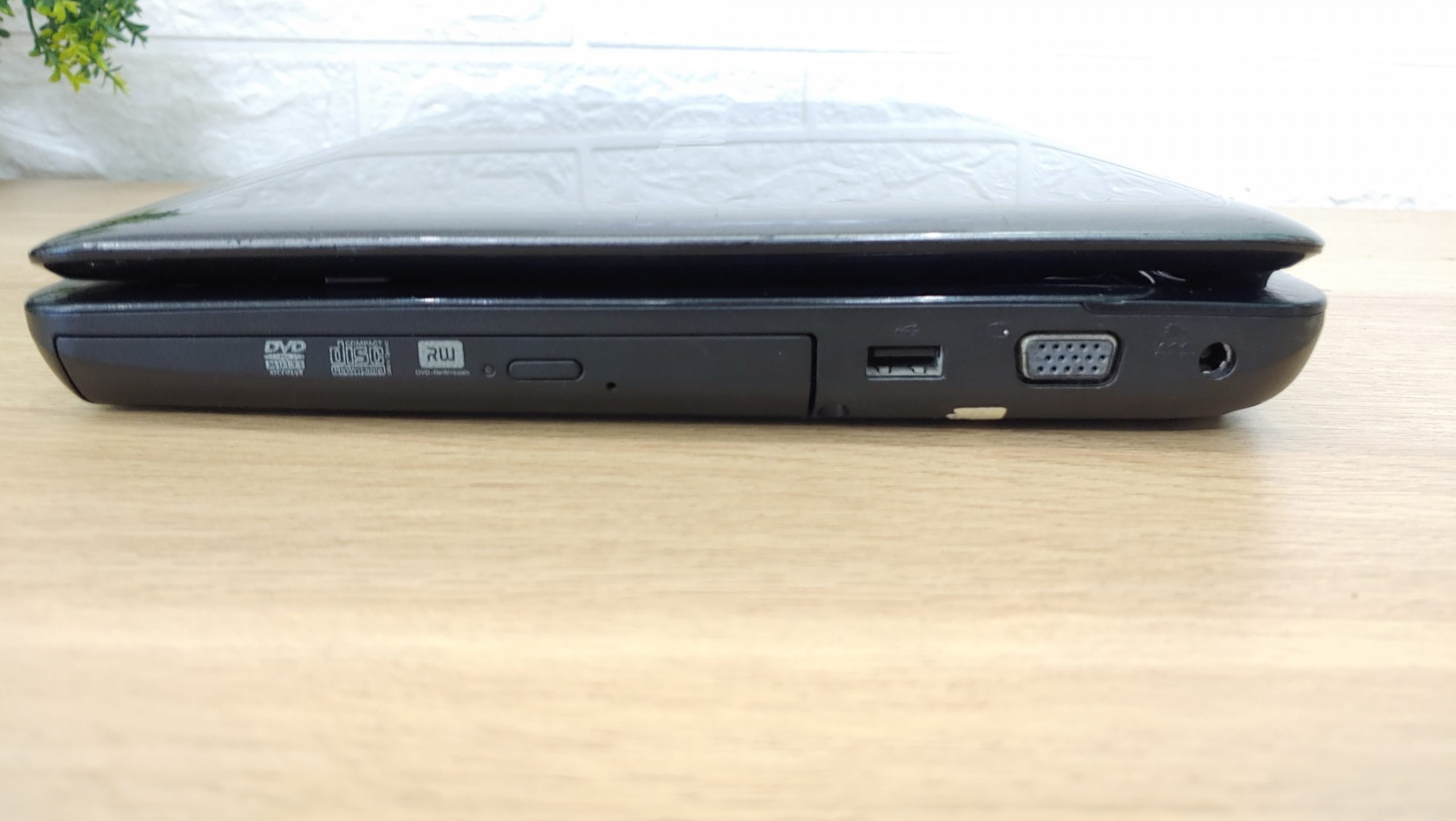 Laptop Toshiba L645