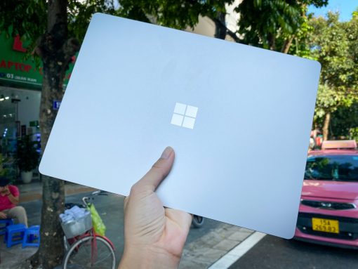 Surface Laptop 3 4