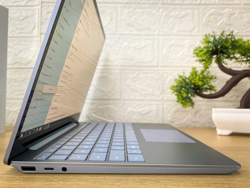 Surface Laptop Go I5 7