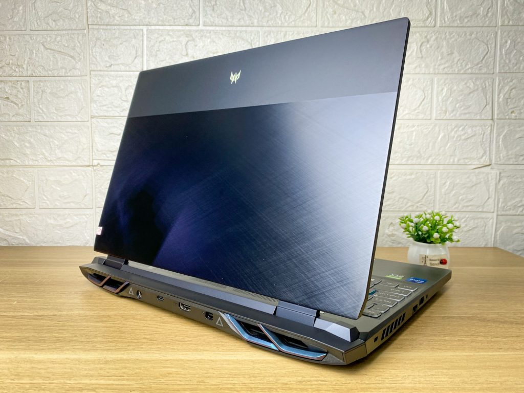 Laptop Gaming Acer Predator Helios 300 PH315-55-70VZ 10 Acer Predator Helios 300 PH315 55 4