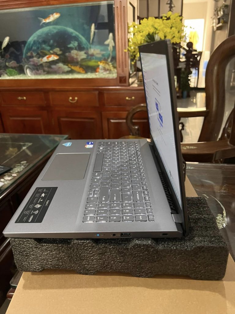 Acer Aspire 5 A515 57 52Y2 3