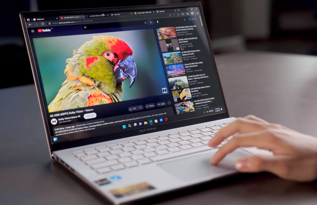 ASUS Zenbook 14 OLED UX3402VA KM085W 2