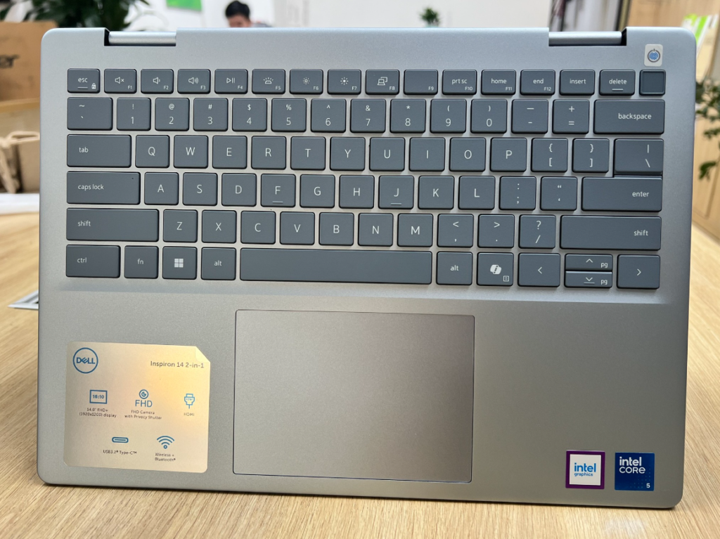 Dell Inspiron 14 7440