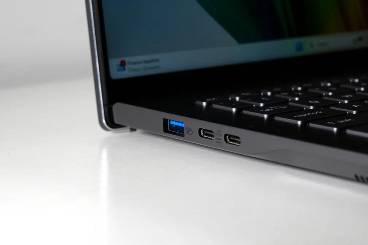 Đánh giá Acer Swift 14 AI
