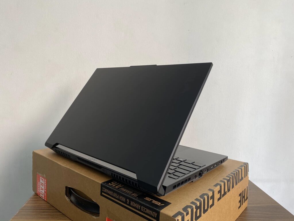 Asus TUF Gaming A16 Advantage Edition