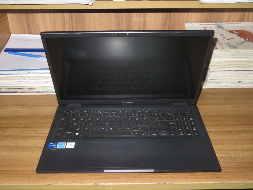 Asus ExpertBook B1 B1502CBA-NJ1126W