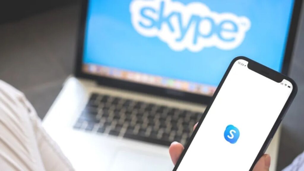 microsoft chinh thuc khai tu skype thumb