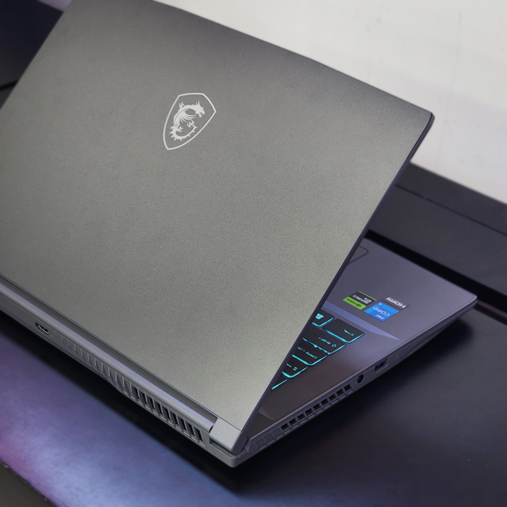 MSI Thin 15 B13VE 2824VN