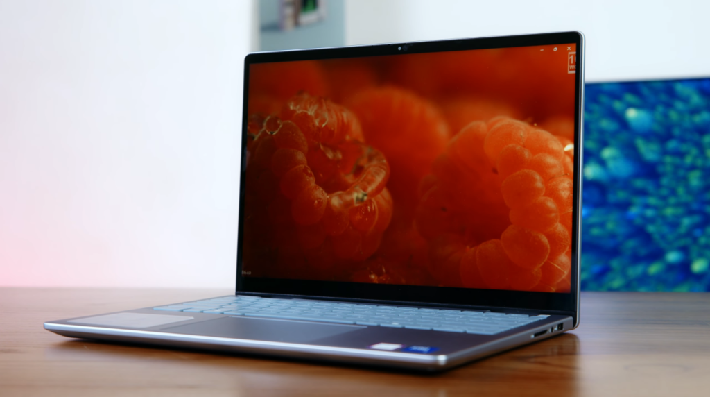 Dell Inspiron 14 7440 2-in-1