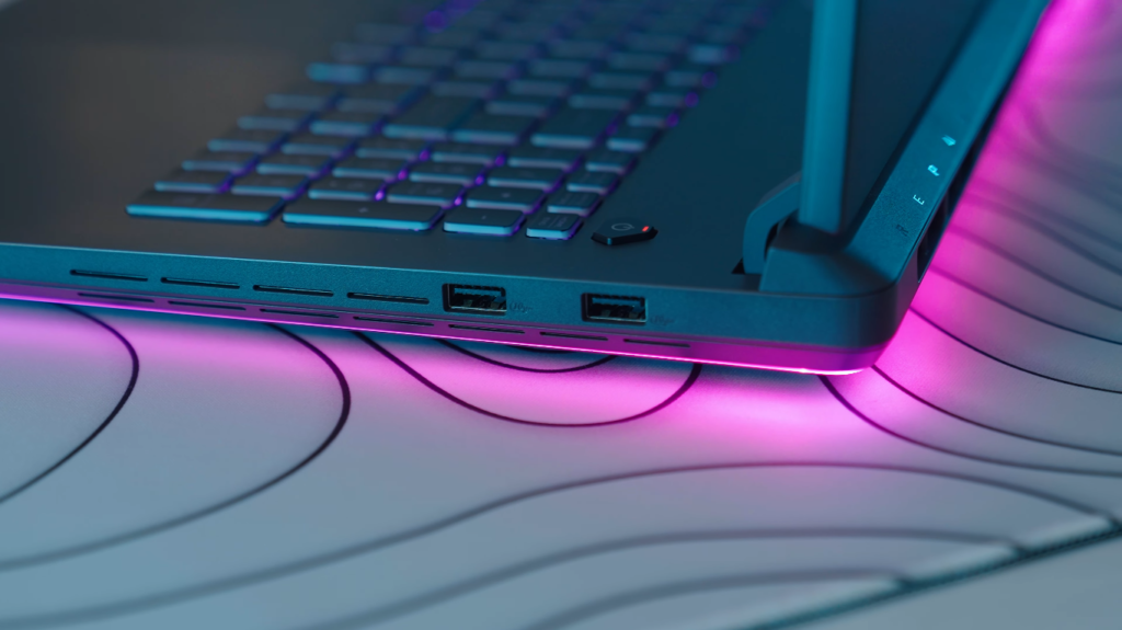 ASUS ROG Strix G18 2025