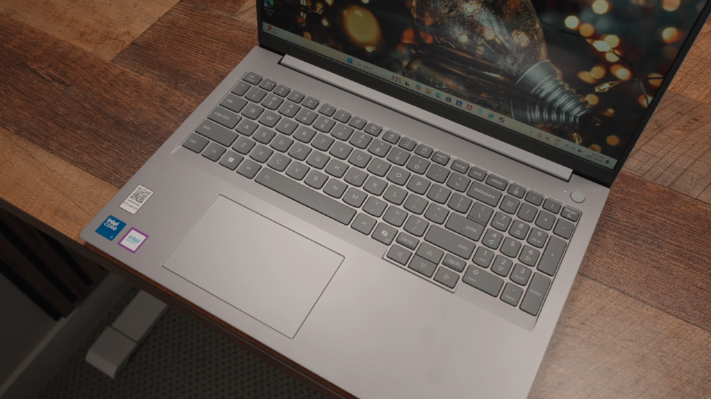 ThinkBook 16 G8 IRL