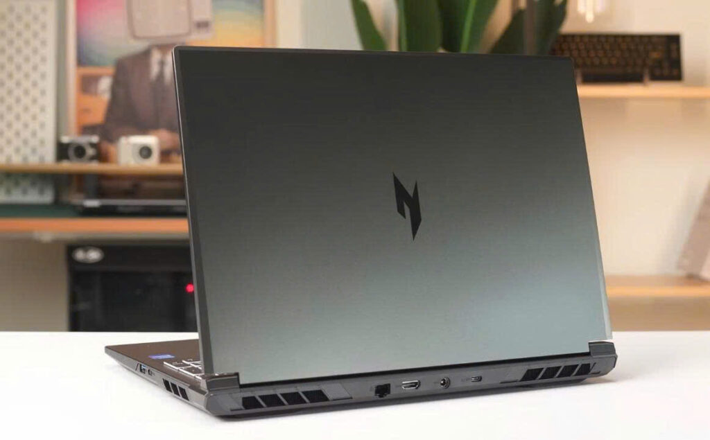 Acer Shadow SH16-71-5G61